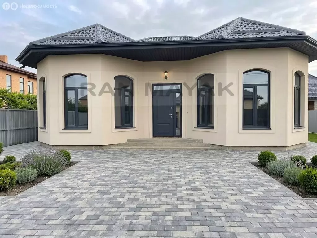 Дом в посёлок Западный, улица Героев Отечества, 48 (120 м) - Фото 2