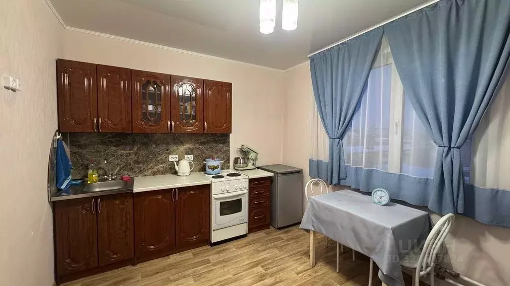 1-к кв. Кемеровская область, Кемерово ул. Юрия Смирнова, 27 (35.8 м) - Фото 1