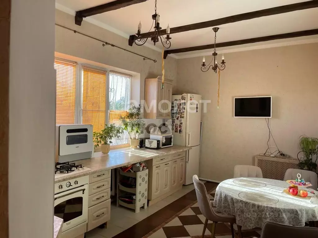 Дом в Курская область, Курск ул. 1-я Лиственная, 11 (270 м) - Фото 1