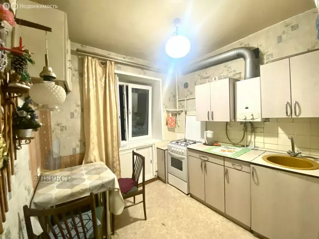 2-комнатная квартира: Королёв, улица Горького, 25А (43 м) - Фото 0