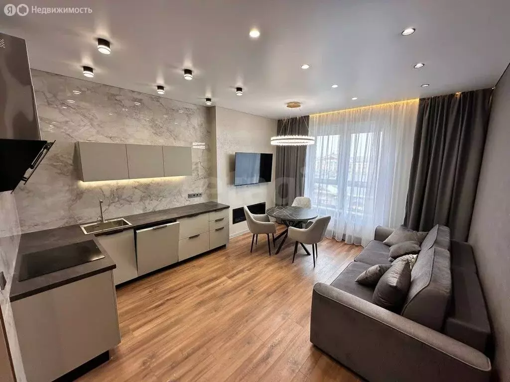 3-комнатная квартира: Барнаул, проспект Строителей, 18 (70 м) - Фото 2