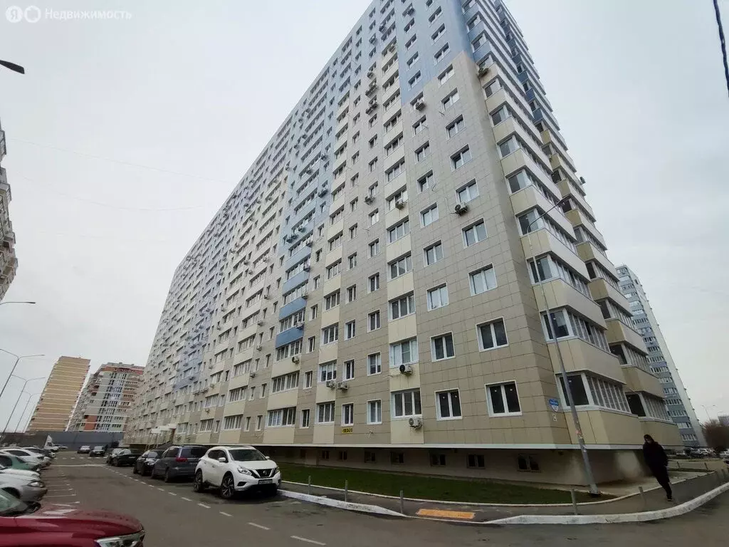 1-комнатная квартира: Краснодар, Российская улица, 267к5 (38.9 м) - Фото 1