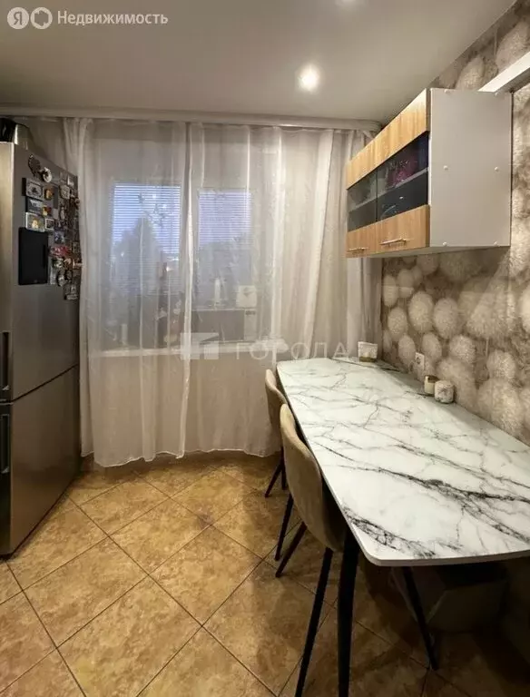 2-комнатная квартира: Обь, улица Военный Городок, 108 (42 м) - Фото 2