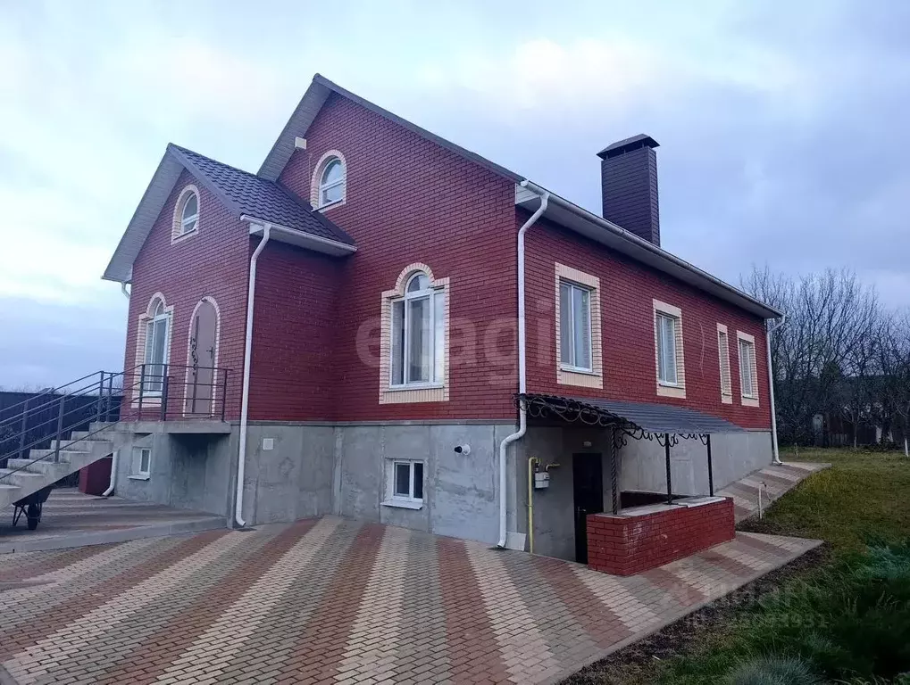 Дом в Белгородская область, Белгородский район, Никольское с/пос, с. ... - Фото 1
