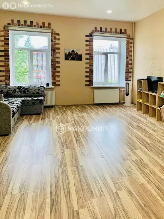 1к в 9-комнатной квартире (26 м) - Фото 1