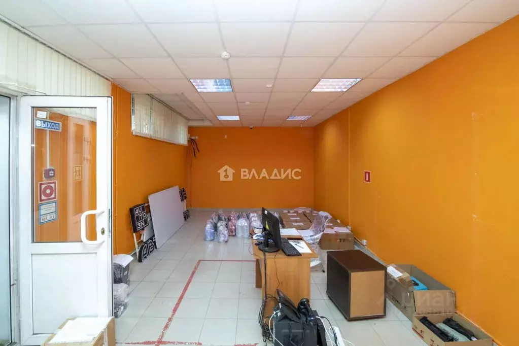 Торговая площадь в Нижегородская область, Нижний Новгород ул. Ванеева, ... - Фото 1