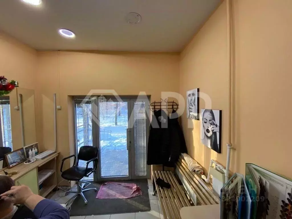 Помещение свободного назначения в Татарстан, Казань ул. Адоратского, ... - Фото 1