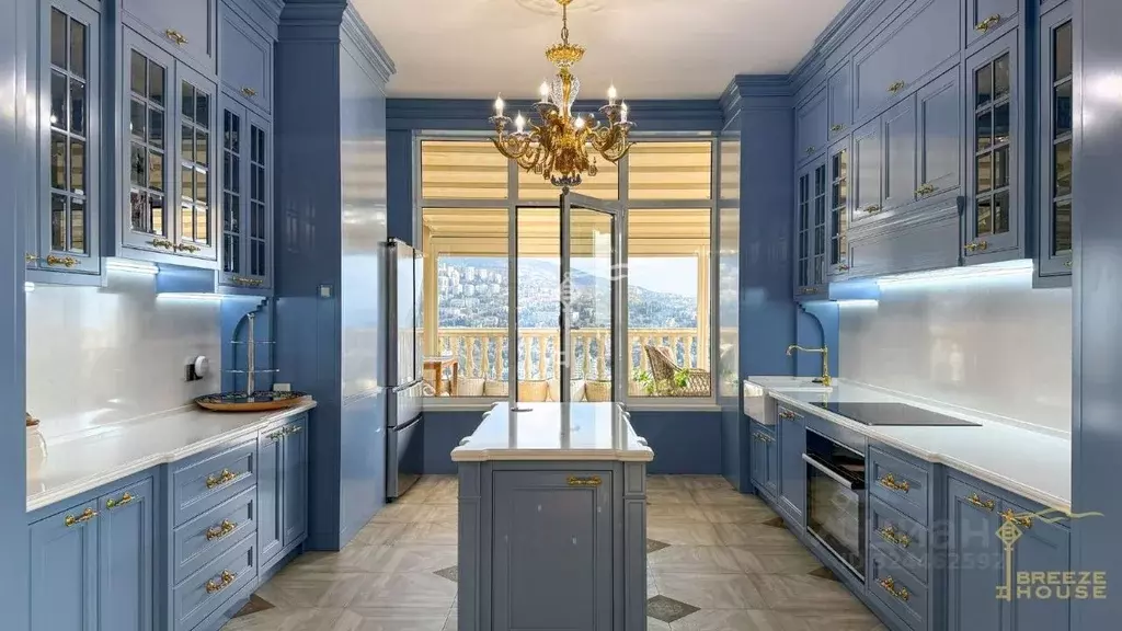 4-к кв. Крым, Ялта ул. Войкова, 20 (300.0 м) - Фото 0