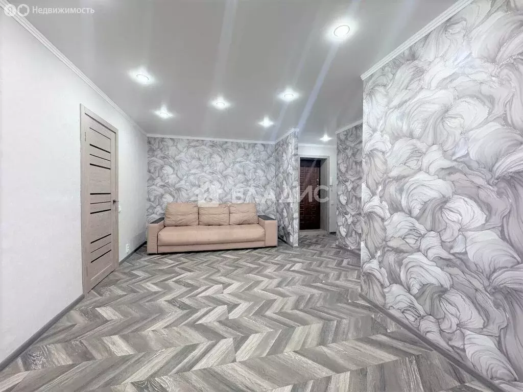 3-комнатная квартира: Балаково, улица Шевченко, 85 (43.2 м) - Фото 1