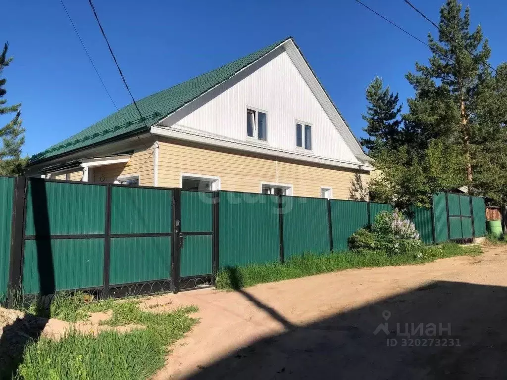 Дом в Бурятия, Улан-Удэ ул. Листовая, 120 (285 м) - Фото 0