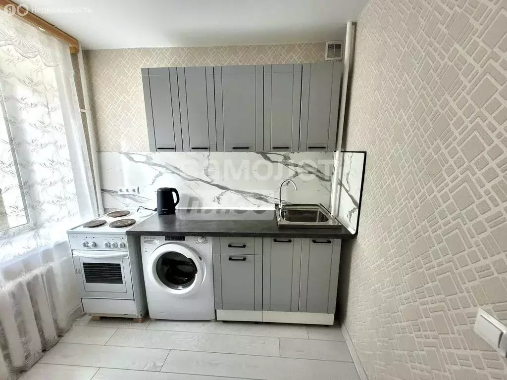 1-комнатная квартира: Иркутск, 2-я Железнодорожная улица, 8 (31 м) - Фото 1