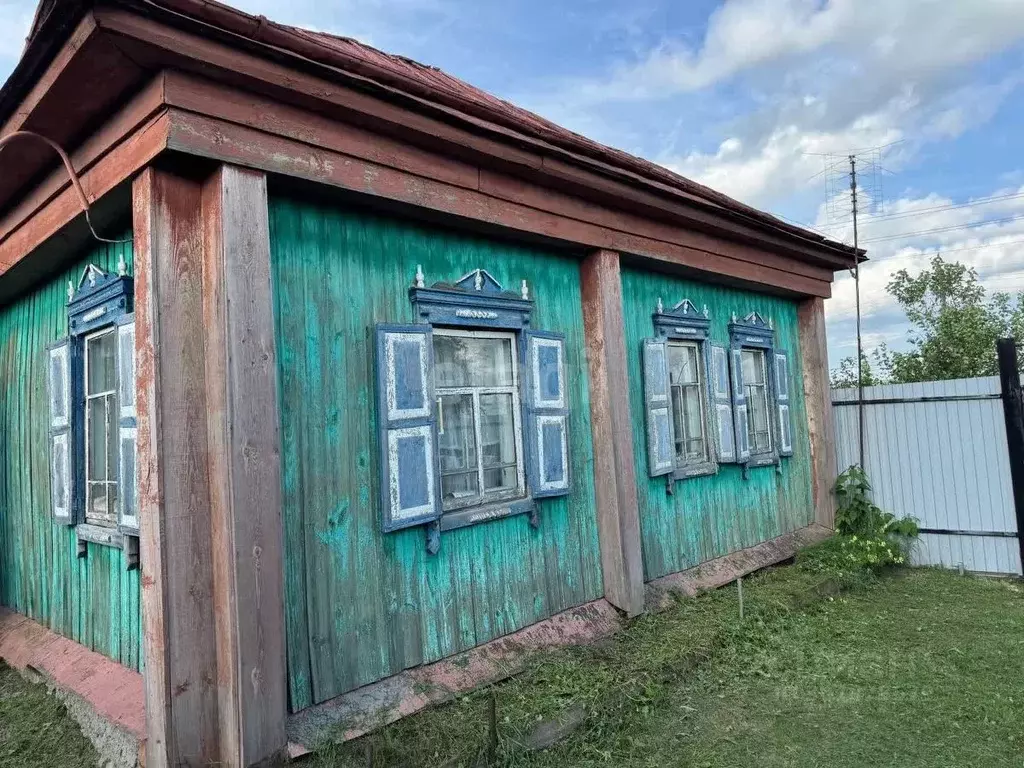 Дом в Тюменская область, Ишимский район, с. Клепиково Зеленая ул. (44 ... - Фото 0