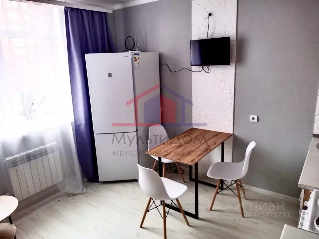 1-к кв. Белгородская область, Старый Оскол Космос мкр, 11 (40.0 м) - Фото 2