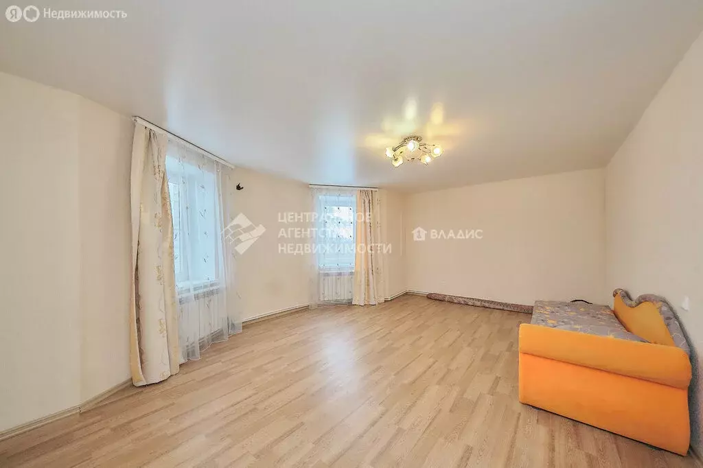 2-комнатная квартира: Рыбное, улица Мира, 2А (60.8 м) - Фото 1