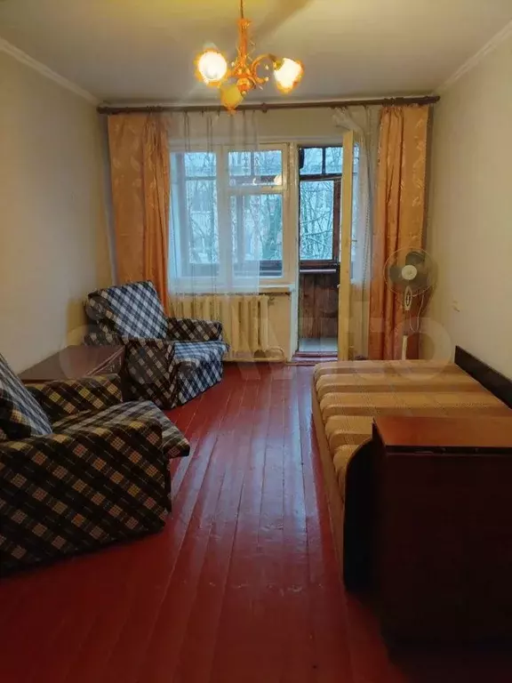 1-к. квартира, 31 м, 5/5 эт. - Фото 0