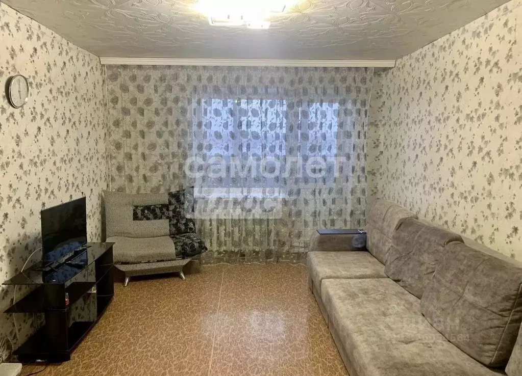 3-к кв. Башкортостан, Мелеуз Первомайская ул., 18 (59.5 м) - Фото 1