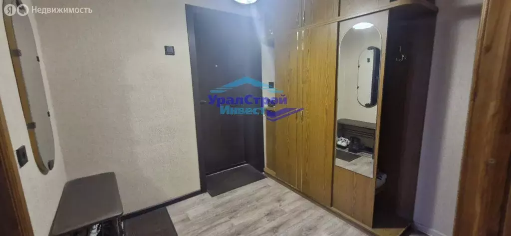 2-комнатная квартира: Октябрьский, 34-й микрорайон, 7 (50.8 м) - Фото 2