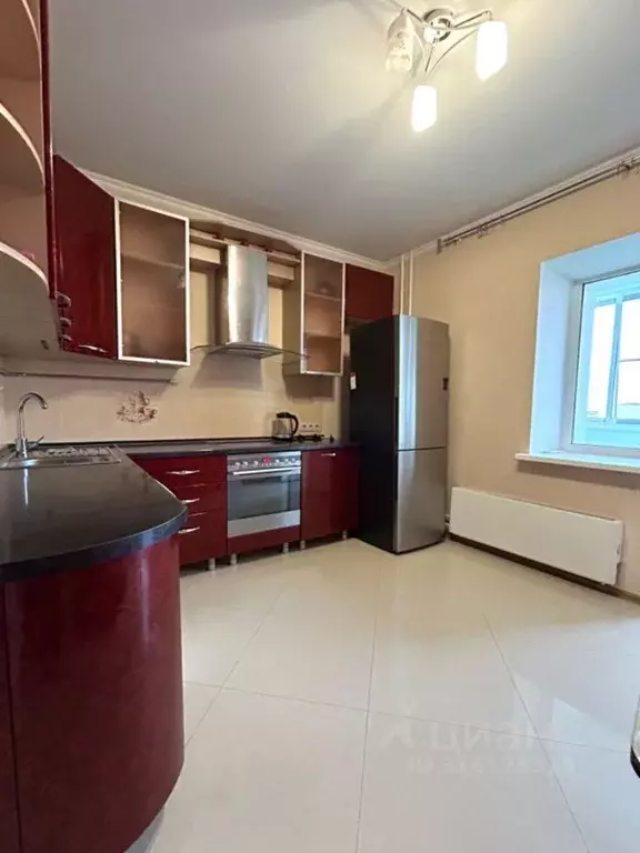 3-к кв. Волгоградская область, Волгоград ул. Тельмана, 19 (98.0 м) - Фото 0