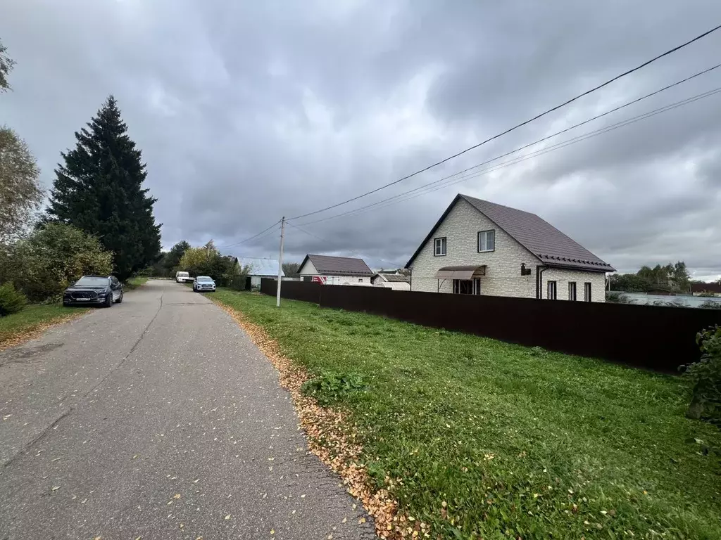 Дом в Московская область, Можайский муниципальный округ, с. Тропарево ... - Фото 2