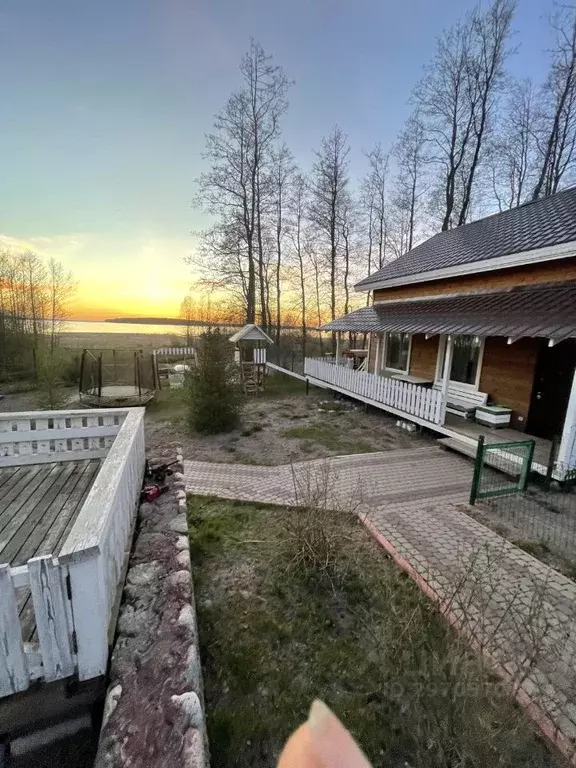 Дом в Ленинградская область, Выборгский район, Приморское городское ... - Фото 1