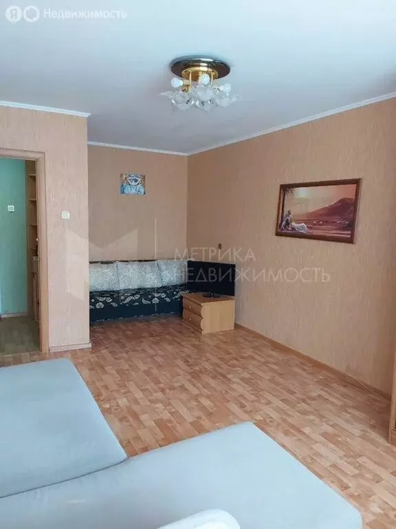 1-комнатная квартира: Тюмень, улица Циолковского, 15 (36.7 м) - Фото 1