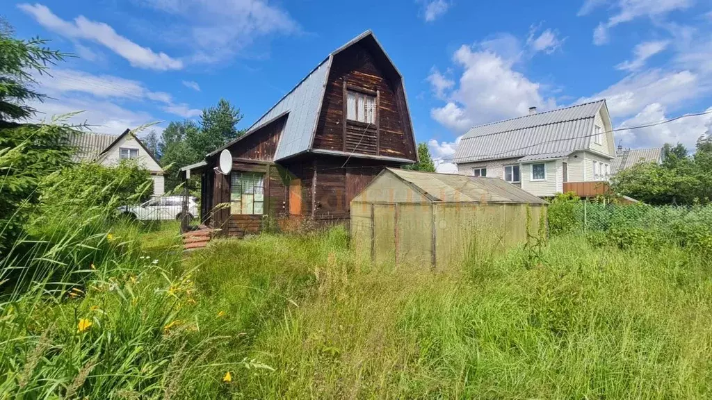 Дом в Ленинградская область, Выборгский район, Рощинское городское ... - Фото 1