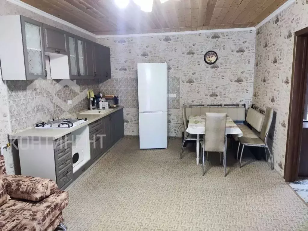 Дом в Крым, Евпатория пер. Пляжный, 8 (100 м) - Фото 2