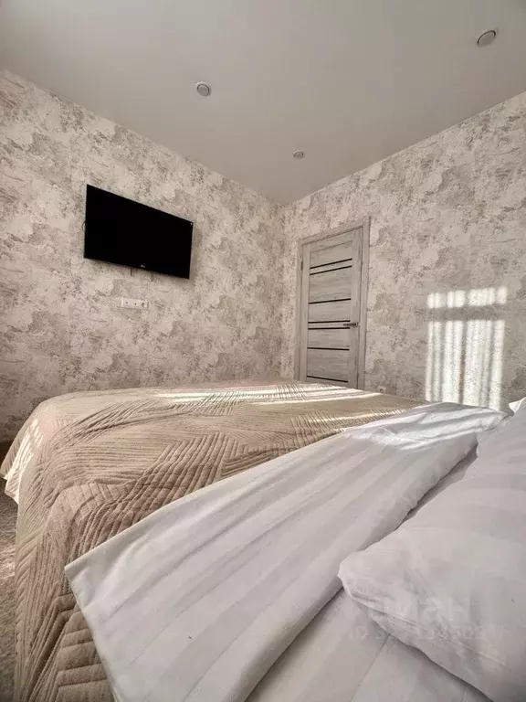 2-к кв. Амурская область, Благовещенск ул. Островского, 110 (80.0 м) - Фото 2