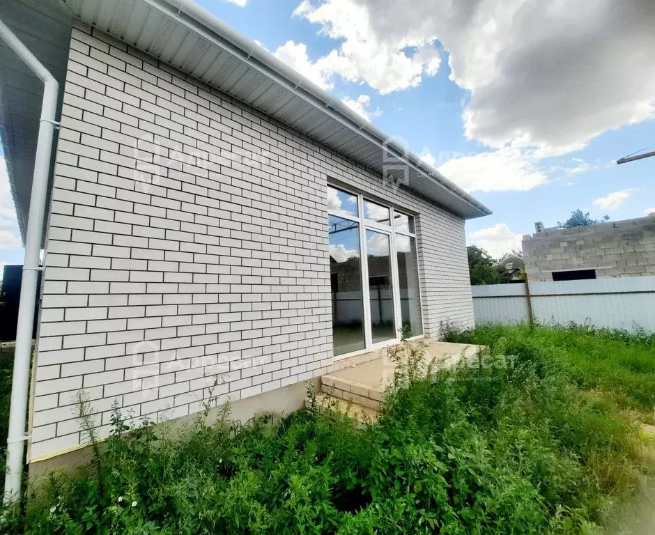 Дом в Волгоградская область, Волгоград ул. Красных Партизан (91 м) - Фото 1