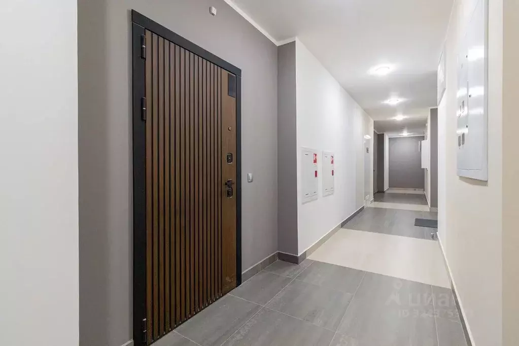 1-к кв. Тюменская область, Тюмень ул. Пожарных и Спасателей, 1к1 (37.0 ... - Фото 1