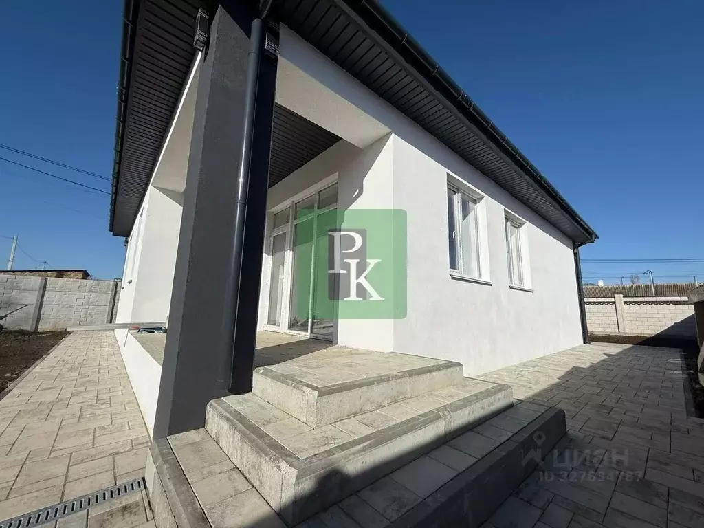 Дом в Севастополь с. Осипенко, ул. Красноярская, 27 (105 м) - Фото 1