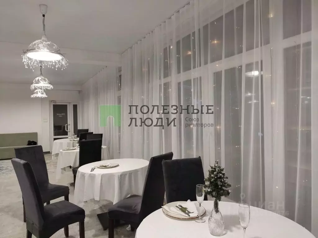 Помещение свободного назначения в Севастополь ул. Генерала Коломийца, ... - Фото 1