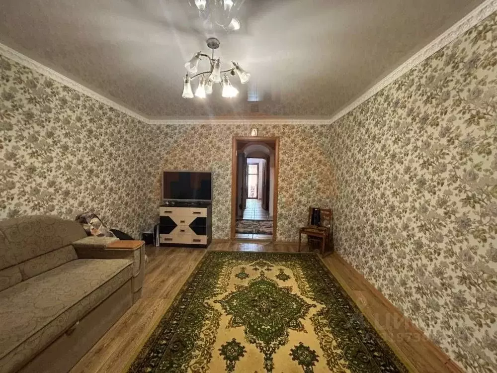 2-к кв. Крым, Саки ул. Крымская, 3 (67.5 м) - Фото 1