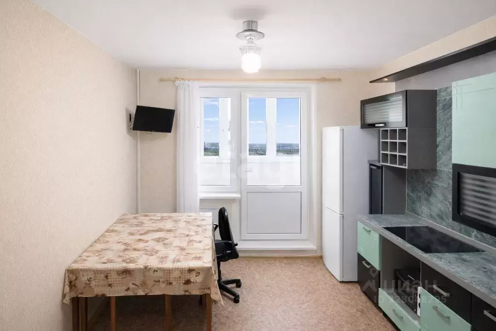 3-к кв. Московская область, Люберцы городской округ, Октябрьский пгт, ... - Фото 1