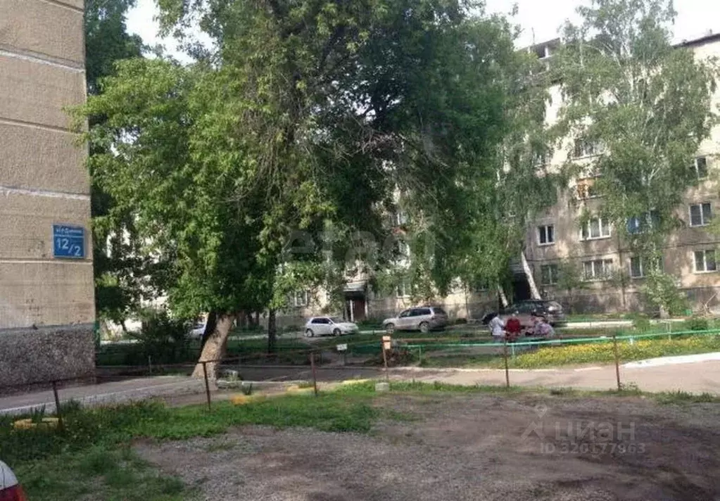 2-к кв. Новосибирская область, Новосибирск ул. Немировича-Данченко, ... - Фото 0