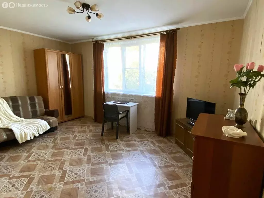 1к в 2-комнатной квартире (17 м) - Фото 1