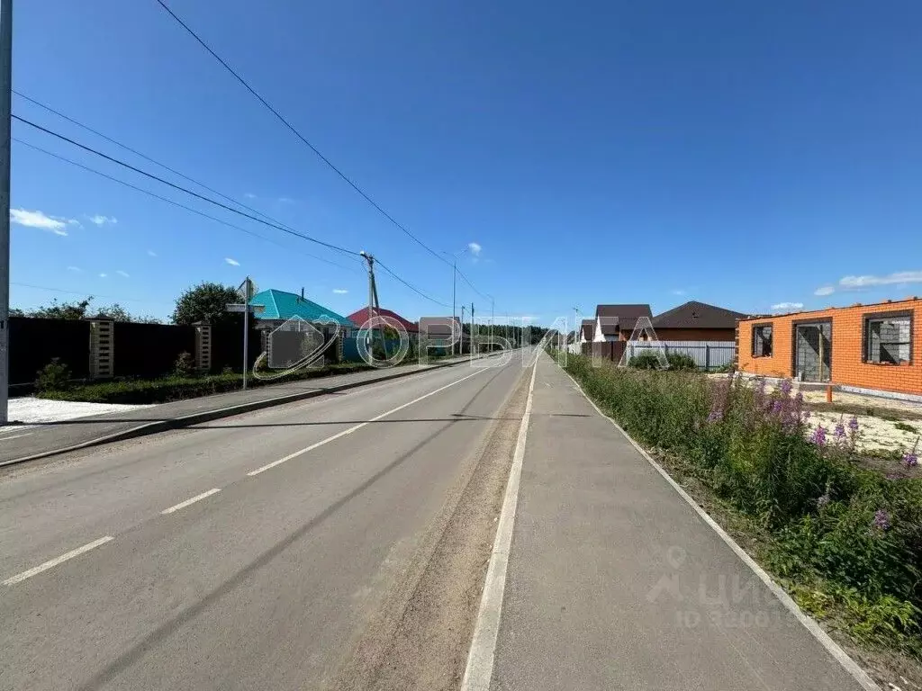 Участок в Тюменская область, Тюменский район, д. Ушакова ул. ... - Фото 1