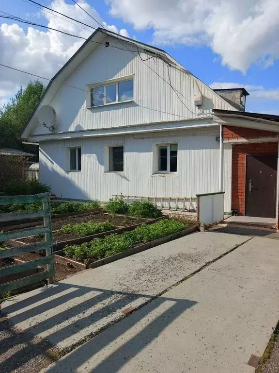 Дом в Свердловская область, Серов Крестьянская ул. (150 м) - Фото 0