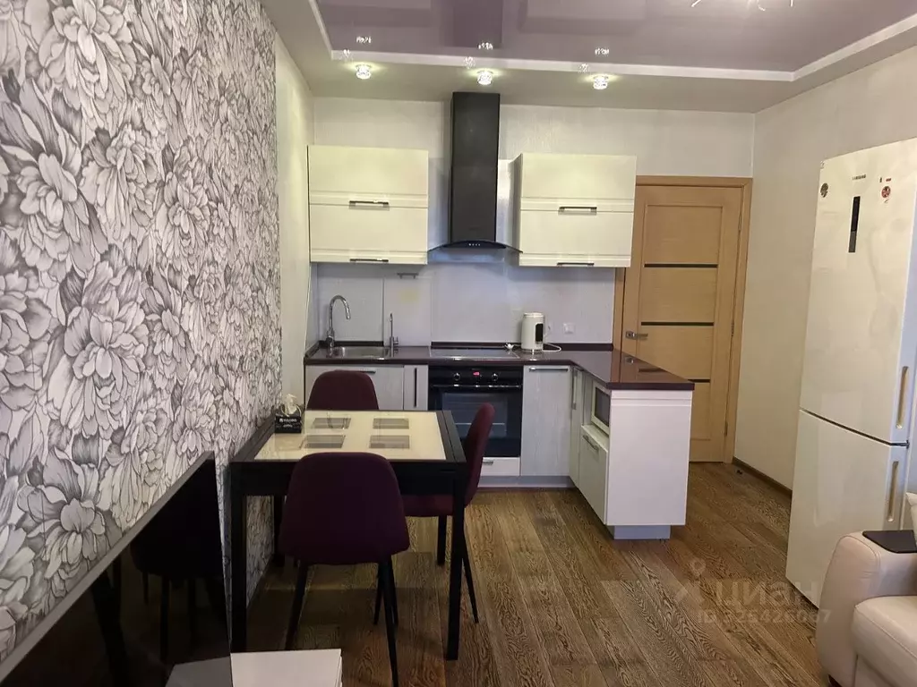 2-к кв. Приморский край, Владивосток Тигровая ул., 16 (48.0 м) - Фото 1