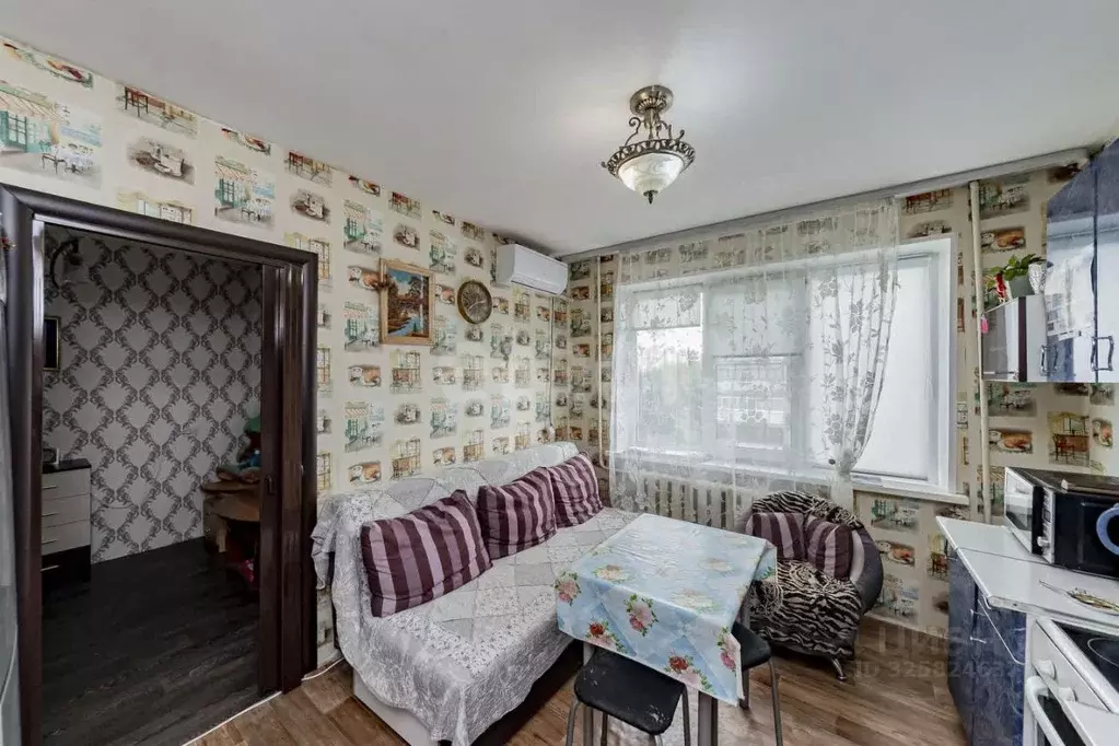 2-к кв. Тюменская область, Тюмень ул. 30 лет Победы, 92 (26.7 м) - Фото 1