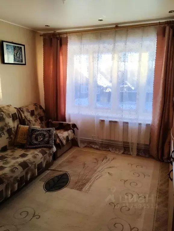 2-к кв. Новгородская область, Крестцы рп ул. Васильчикова, 6А (38.8 м) - Фото 0