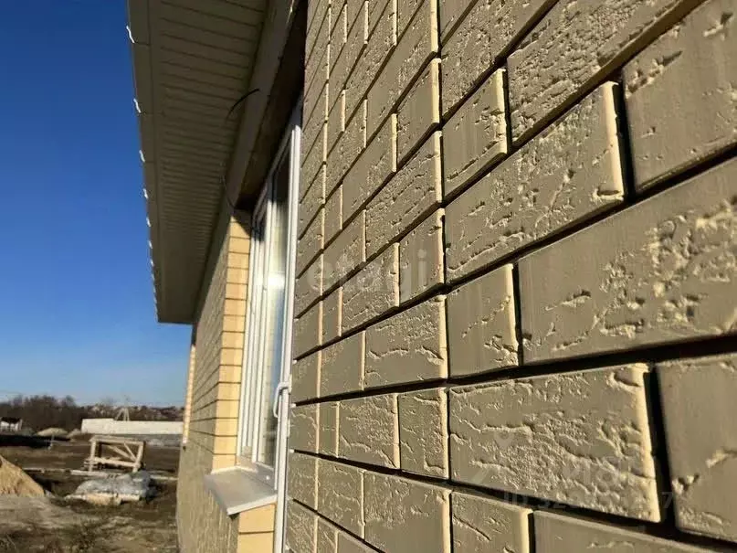 Дом в Белгородская область, Белгородский район, Дубовское с/пос, пос. ... - Фото 1