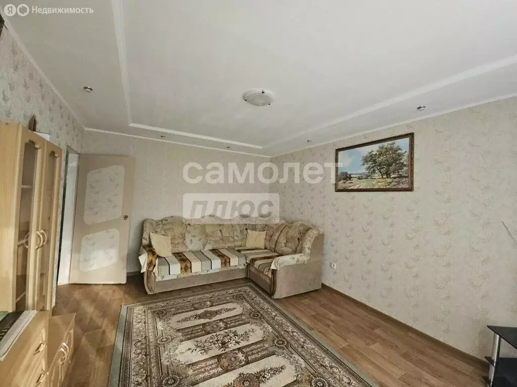 3-комнатная квартира: Кузнецк, улица Свердлова, 110 (59.6 м) - Фото 2