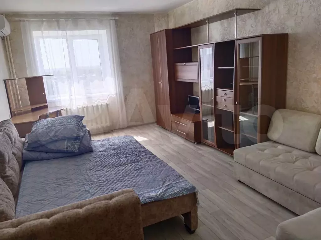 1-к. квартира, 50 м, 8/9 эт. - Фото 0