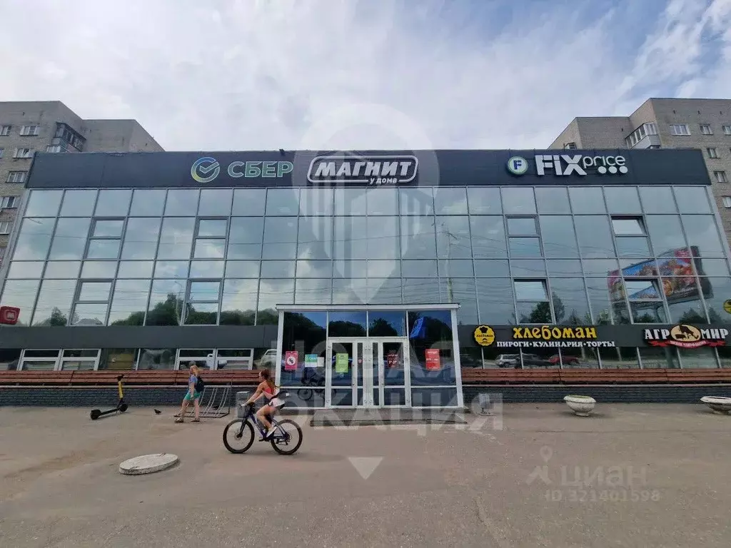 Торговая площадь в Омская область, Омск ул. Красный Путь, 141к1 (208 ... - Фото 1