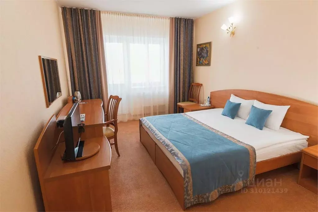 Комната Красноярский край, Красноярск ул. Авиаторов, 19 (23.0 м) - Фото 1