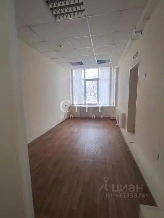Офис в Тюменская область, Тюмень ул. Республики, 173 (600 м) - Фото 2