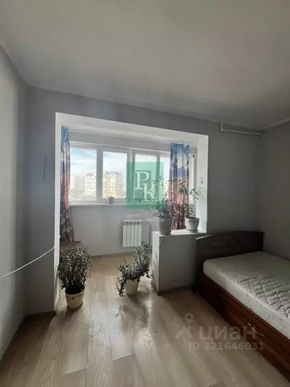 2-к кв. Севастополь просп. Октябрьской Революции, 32 (62.4 м) - Фото 2