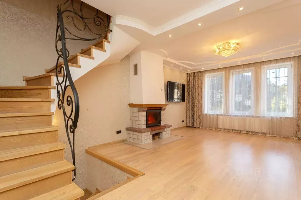 Таунхаус в Калининградская область, Калининград ул. Тихоненко, 79А ... - Фото 1