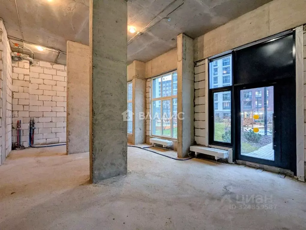 Помещение свободного назначения в Москва бул. Скандинавский, 14 (58 м) - Фото 1